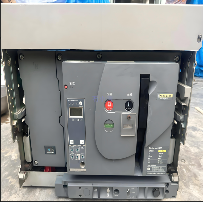 ʩ͵¿ʽ·MTE12N-3P/4P-F̶/D