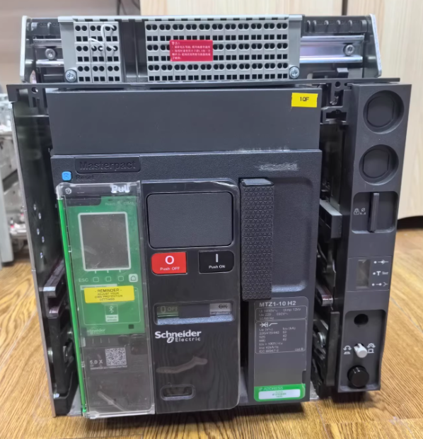 ʩ͵¿ʽ·MTZ2 32 H10-1600A-2000A-2500A-3200A